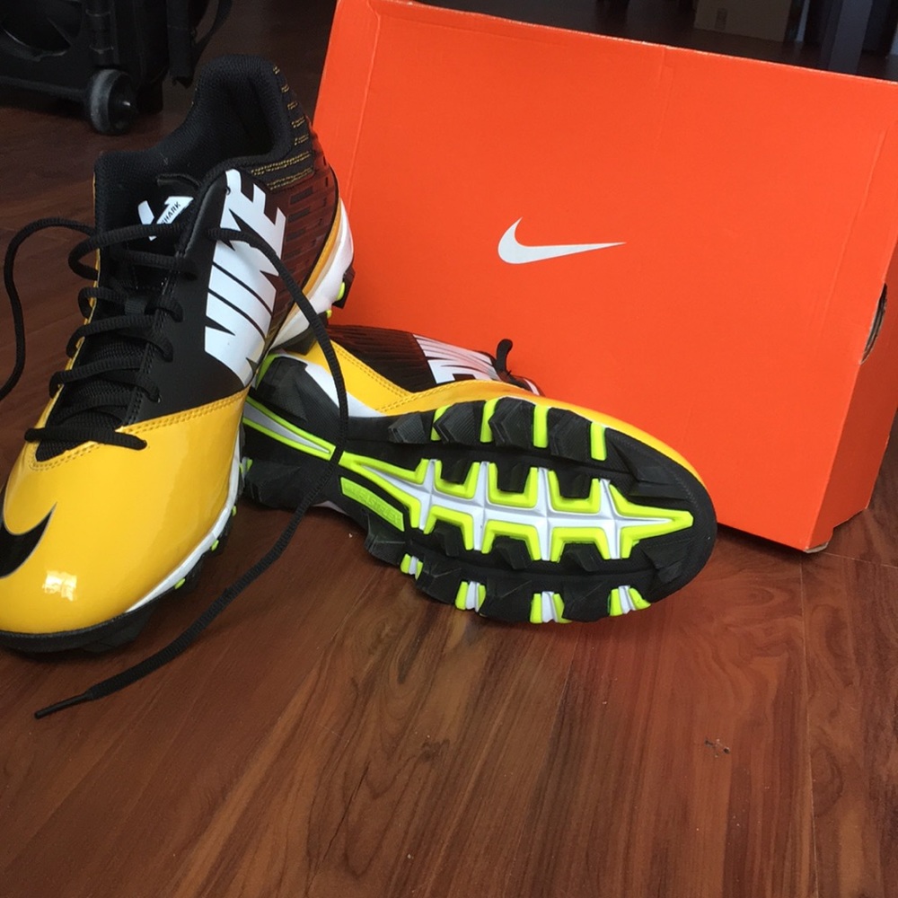 Nike Soccer Cleats ⚽️